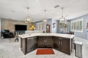 514 Valri Park Dr, Valrico, FL 33594 - Photo 13