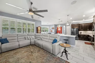 514 Valri Park Drive, Valrico, FL 33594 - Photo 7