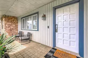 2071 Butternut Cir E, Clearwater, FL 33763 - Photo 9