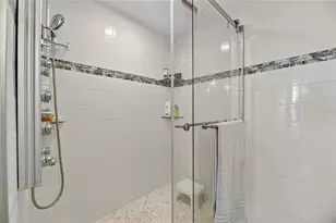 7100 Sunshine Skyway Ln S, Saint Petersburg, FL 33711 - Photo 47