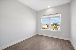 4055 Rocky Shores Dr, Tampa, FL 33634 - Photo 17