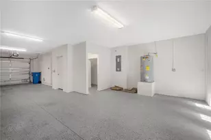 4055 Rocky Shores Dr, Tampa, FL 33634 - Photo 5