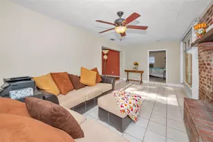2087 Hillwood Dr, Clearwater, FL 33763 - Photo 25