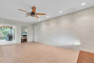 1101 87th Ave N, Saint Petersburg, FL 33702 - Photo 21