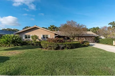 1101 87th Avenue N, Saint Petersburg, FL 33702 - Photo 1