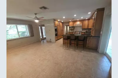 1101 87th Avenue N, Saint Petersburg, FL 33702 - Photo 13