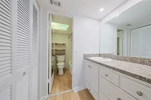 1028 Apollo Beach Blvd, Apollo Beach, FL 33572 - Photo 25