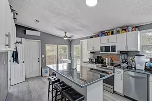 12845 Casa Bianca Ave, New Port Richey, FL 34654 - Photo 7