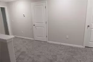 4527 Globe Thistle Dr, Tampa, FL 33619 - Photo 11