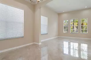 17912 Bahama Isle Cir, Tampa, FL 33647 - Photo 7