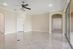 17912 Bahama Isle Cir, Tampa, FL 33647 - Photo 17