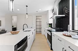 2205 16th St N, Saint Petersburg, FL 33704 - Photo 25