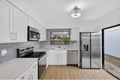 10408 Rosemount Drive, Tampa, FL 33624 - Photo 17