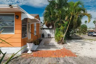 13320 2nd St E, Madeira Beach, FL 33708 - Photo 5