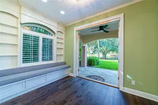 6249 Vista Verde Dr W, Saint Petersburg, FL 33707 - Photo 9