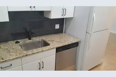 4606 W Gray Street #110, Tampa, FL 33609 - Photo 5