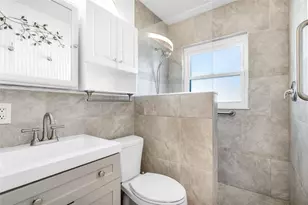 12400 Park Blvd, Seminole, FL 33772 - Photo 15