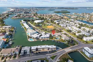 11650 Capri Cir S, Treasure Island, FL 33706 - Photo 41