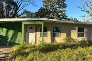 5015 Green Key Rd, New Port Richey, FL 34652 - Photo 1