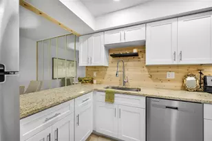 2900 Lichen Ln, Clearwater, FL 33760 - Photo 7