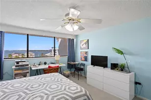 450 Treasure Island Causeway, Treasure Island, FL 33706 - Photo 17