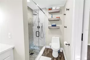 196 1st St W, Tierra Verde, FL 33715 - Photo 33