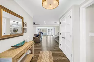 196 1st St W, Tierra Verde, FL 33715 - Photo 5