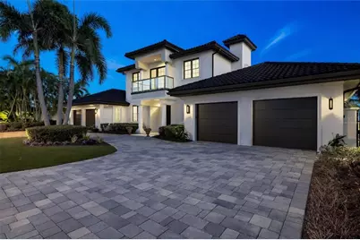 504 55th Avenue, Saint Pete Beach, FL 33706 - Photo 1
