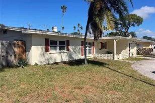 1844 Bayshore Blvd, Dunedin, FL 34698 - Photo 1