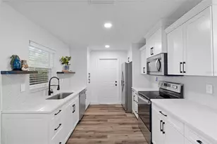 3229 Parkway Pl, Palm Harbor, FL 34684 - Photo 11