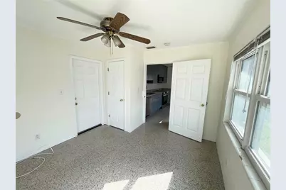 1711 31st Street S, Saint Petersburg, FL 33712 - Photo 19