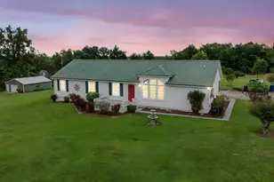 9712 US Hwy 301, Dade City, FL 33525 - Photo 1