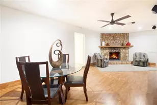 547 Oleander Way S, Saint Petersburg, FL 33707 - Photo 13