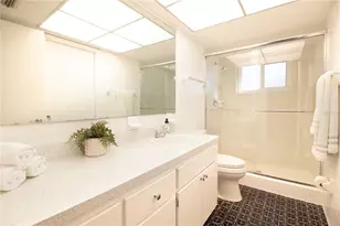 547 Oleander Way S, Saint Petersburg, FL 33707 - Photo 33