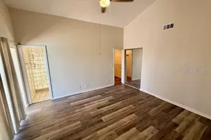 906 Chipaway Dr, Apollo Beach, FL 33572 - Photo 5