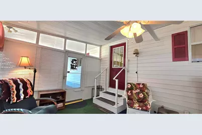 5244 Mohawk Street, Zephyrhills, FL 33542 - Photo 29