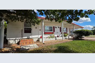 5244 Mohawk Street, Zephyrhills, FL 33542 - Photo 3