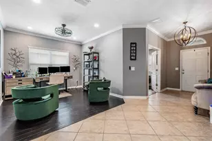 6908 Covington Stone Ave, Apollo Beach, FL 33572 - Photo 9