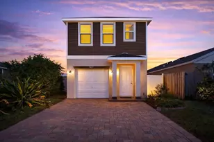 4035 11th St E, Bradenton, FL 34208 - Photo 1