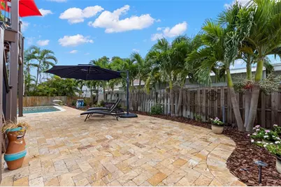17608 Sterling Terrace, Redington Shores, FL 33708 - Photo 27