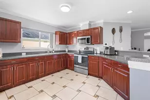 1132 Shared Passion St, Ruskin, FL 33570 - Photo 11
