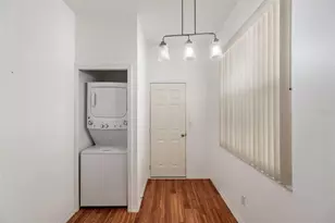 6400 46th Ave N, Kenneth City, FL 33709 - Photo 13