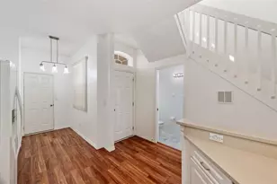 6400 46th Ave N, Kenneth City, FL 33709 - Photo 5