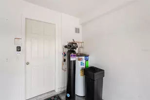 6400 46th Ave N, Kenneth City, FL 33709 - Photo 47