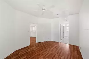 6400 46th Ave N, Kenneth City, FL 33709 - Photo 25