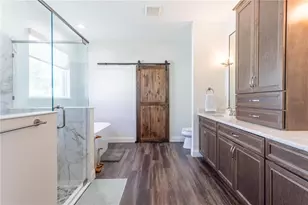 30501 Island Club Dr, Tavares, FL 32778 - Photo 27