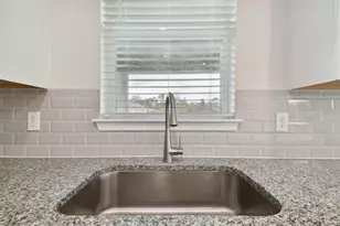 10050 Brown Burrow St, Orlando, FL 32829 - Photo 13