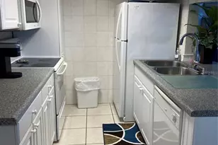 8470 W Gulf Blvd, Treasure Island, FL 33706 - Photo 13