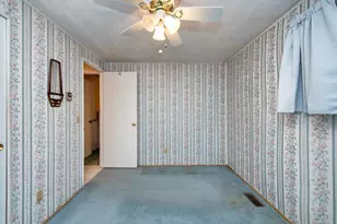 7901 40th Ave N, Saint Petersburg, FL 33709 - Photo 17