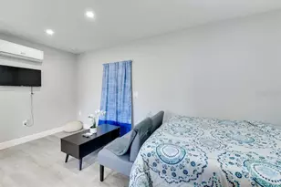 8734 Osage Dr, Tampa, FL 33634 - Photo 9